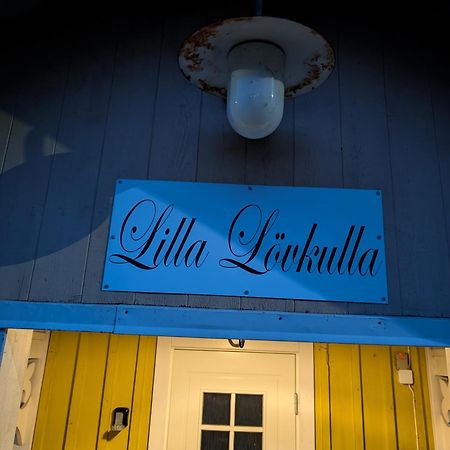 Lilla Loevkulla Villa Ostra Frolunda Eksteriør bilde