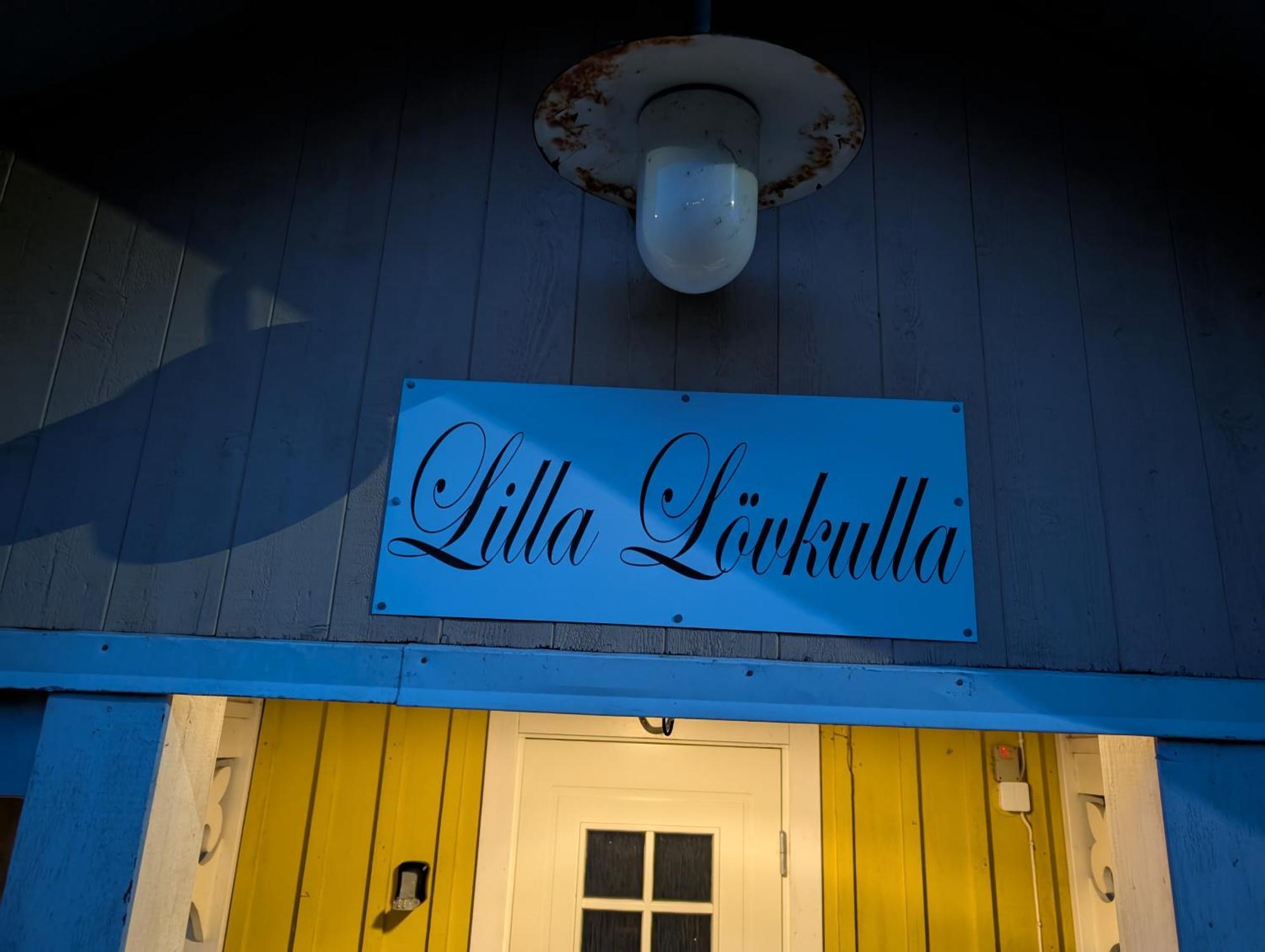 Lilla Loevkulla Villa Ostra Frolunda Eksteriør bilde